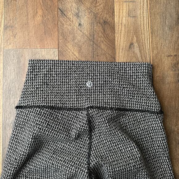 Lululemon Wunder Under SmoothCover Leggings Women's Size 4 High‎ Rise Tight 25 - Picture 4 of 7